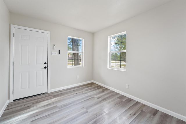 4611 W Hunting Street, Houston, TX 77026