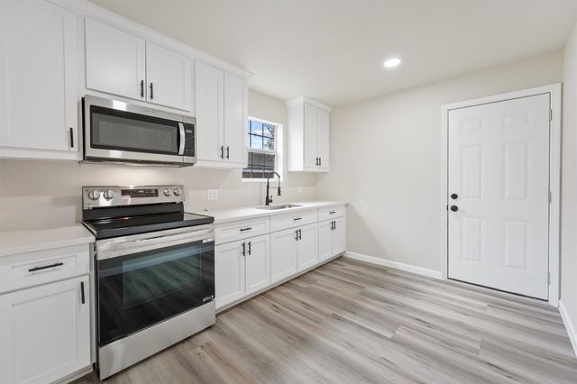 4611 W Hunting Street, Houston, TX 77026