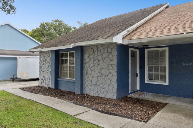 3244 LAUREL DALE DRIVE, Tampa, FL 33618