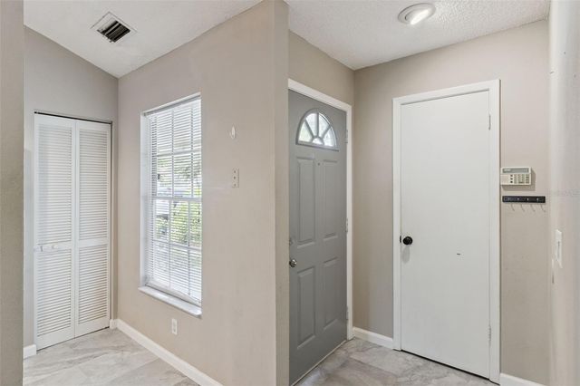 3244 LAUREL DALE DRIVE, Tampa, FL 33618