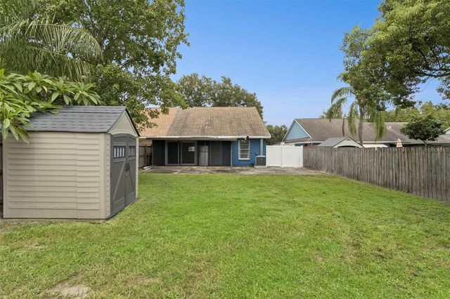 3244 LAUREL DALE DRIVE, Tampa, FL 33618