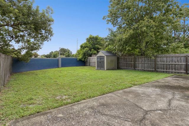 3244 LAUREL DALE DRIVE, Tampa, FL 33618