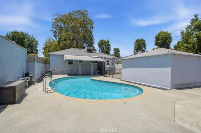 1440 N Evergreen, Burbank, CA 91505