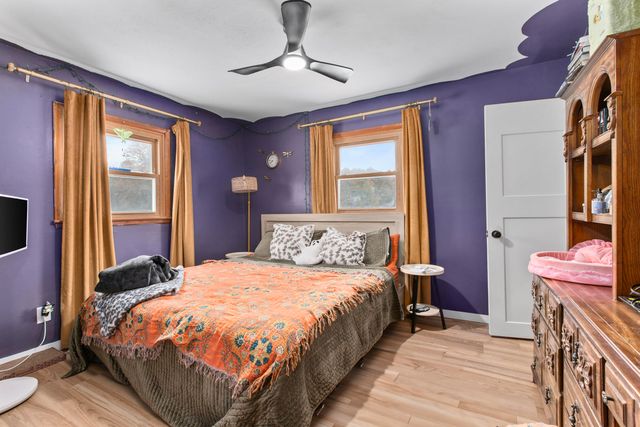 984 N 200 W, Valparaiso, IN 46385