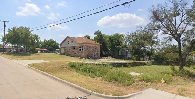 2800 NW 31st Street, Fort Worth, TX 76106