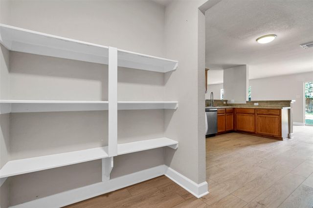 12715 Windy Summer Lane, Houston, TX 77044