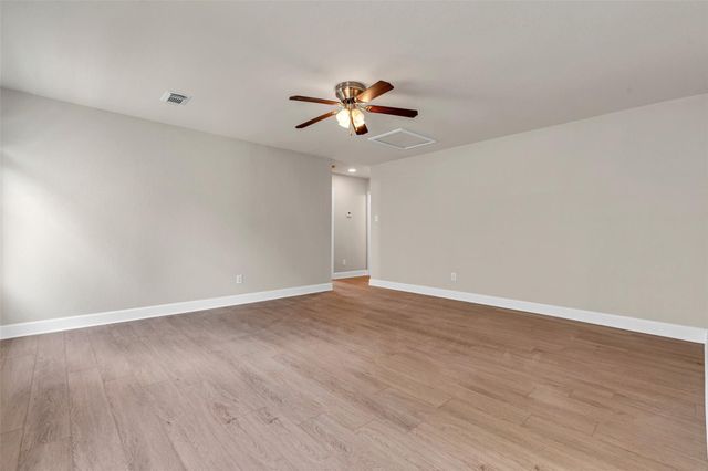 12715 Windy Summer Lane, Houston, TX 77044