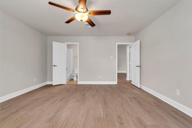 12715 Windy Summer Lane, Houston, TX 77044