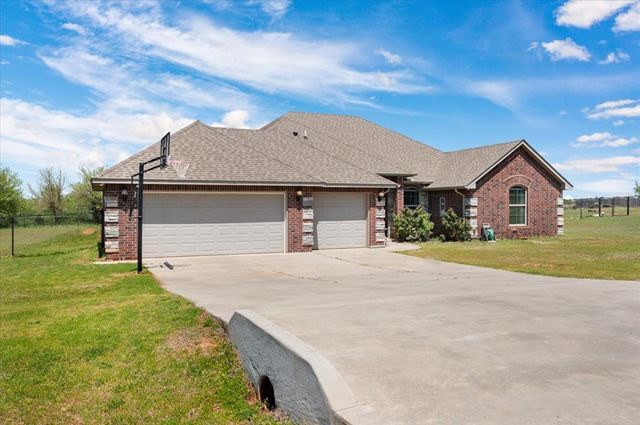 2004 County Road 1198, Tuttle, OK 73089