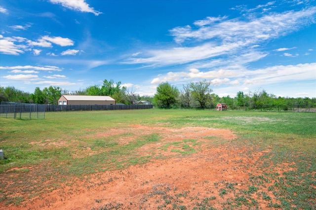 2004 County Road 1198, Tuttle, OK 73089