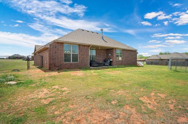 2004 County Road 1198, Tuttle, OK 73089