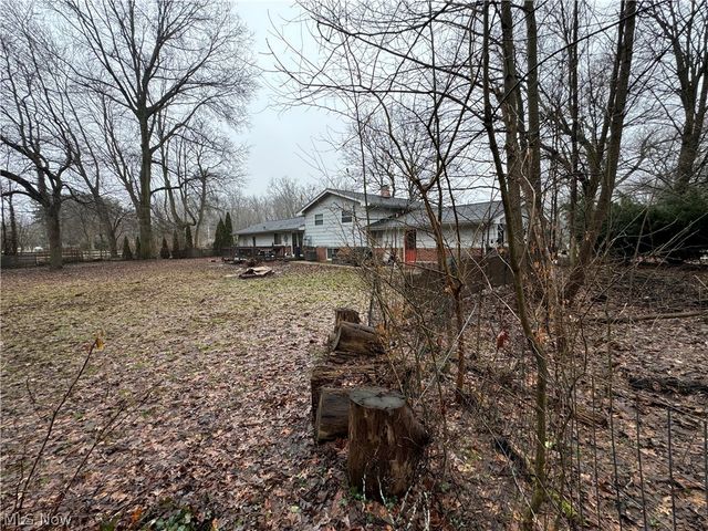 8257 Cricket Lane, Northfield, OH 44067