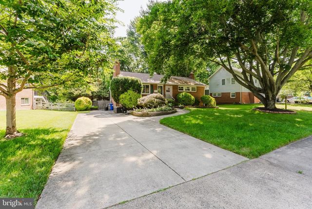 5218 MILLAND ST, Springfield, VA 22151