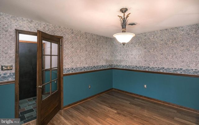 225 BOWLING GREEN RD, Front Royal, VA 22630