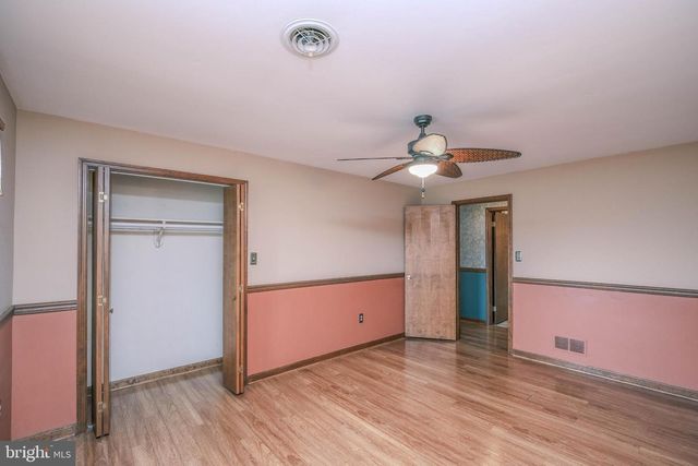 225 BOWLING GREEN RD, Front Royal, VA 22630