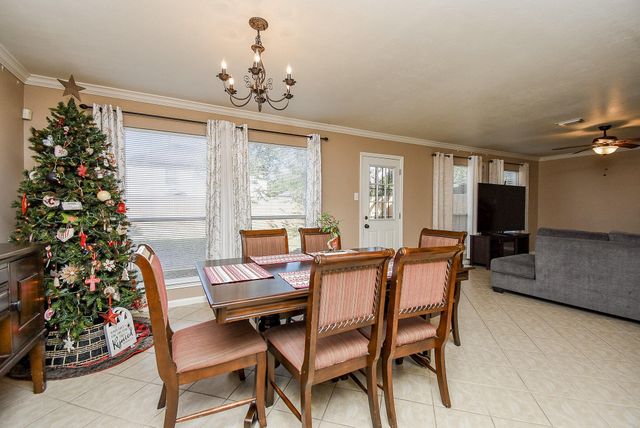 4622 Saba Road, Houston, TX 77045