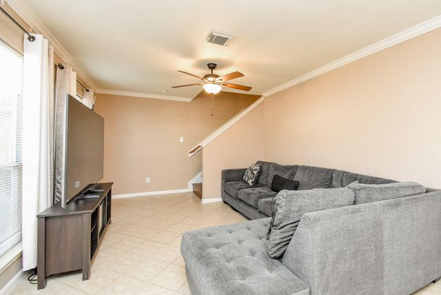 4622 Saba Road, Houston, TX 77045