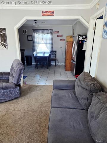 26220 Grandmont Street, Roseville, MI 48066