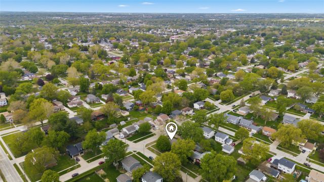 4100 73rd Street, Urbandale, IA 50322