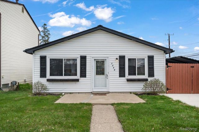 7256 Deering Street, Westland, MI 48185