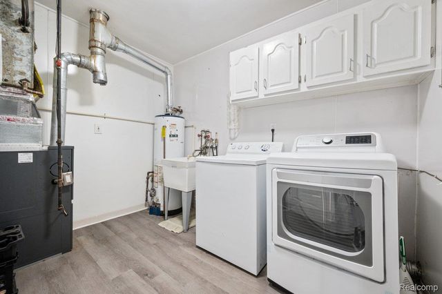 7256 Deering Street, Westland, MI 48185