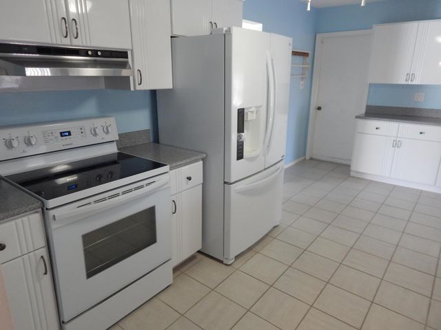 6805 NW 77th Street, Tamarac, FL 33321