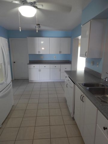 6805 NW 77th Street, Tamarac, FL 33321