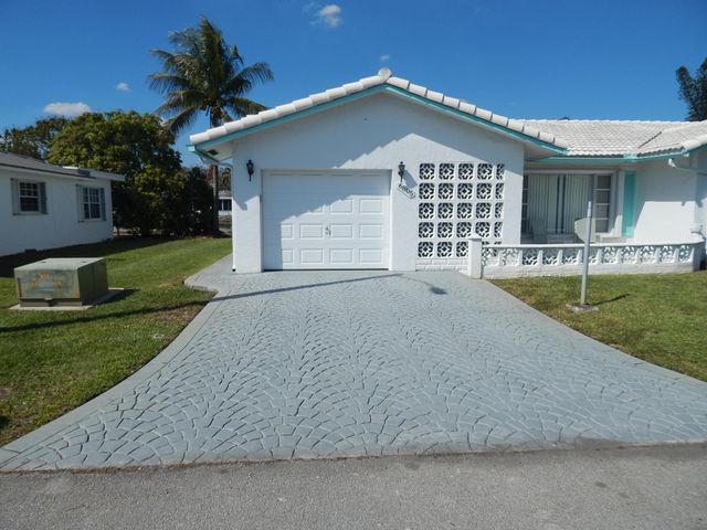 6805 NW 77th Street, Tamarac, FL 33321