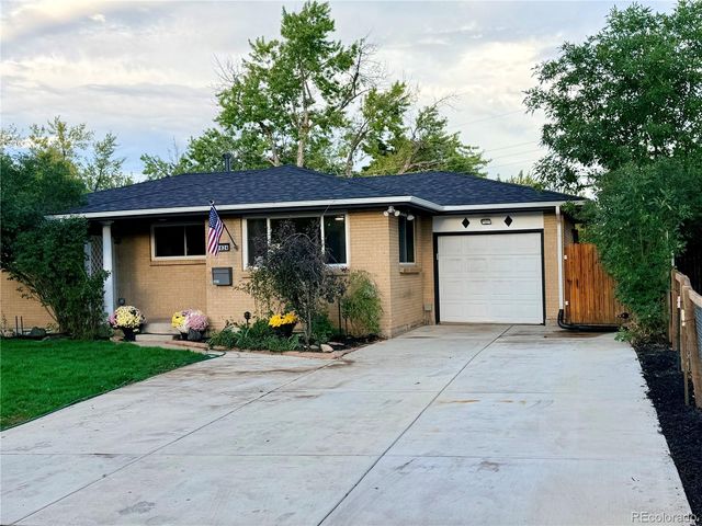1624 S Yukon Court, Lakewood, CO 80232
