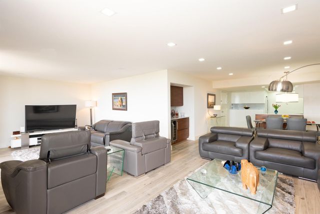 2400 Presidential Way 801, West Palm Beach, FL 33401