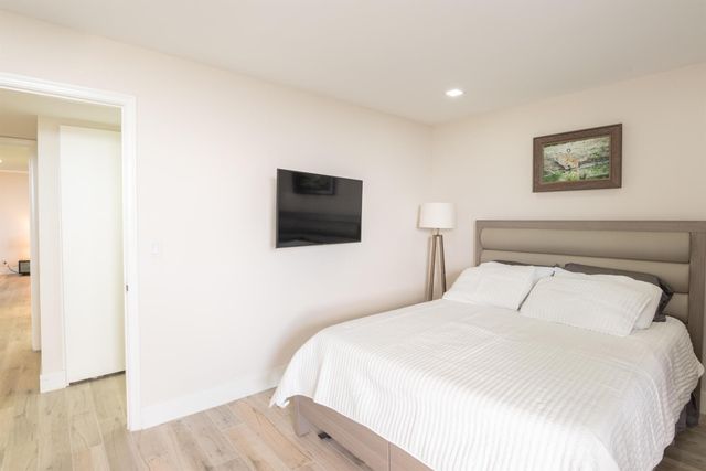 2400 Presidential Way 801, West Palm Beach, FL 33401