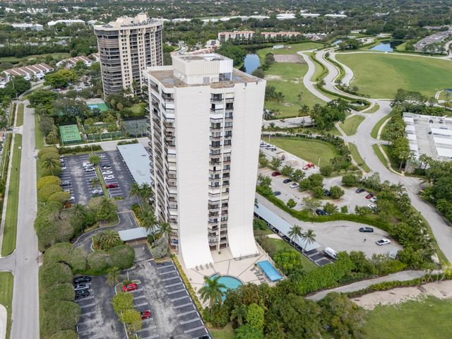 2400 Presidential Way 801, West Palm Beach, FL 33401