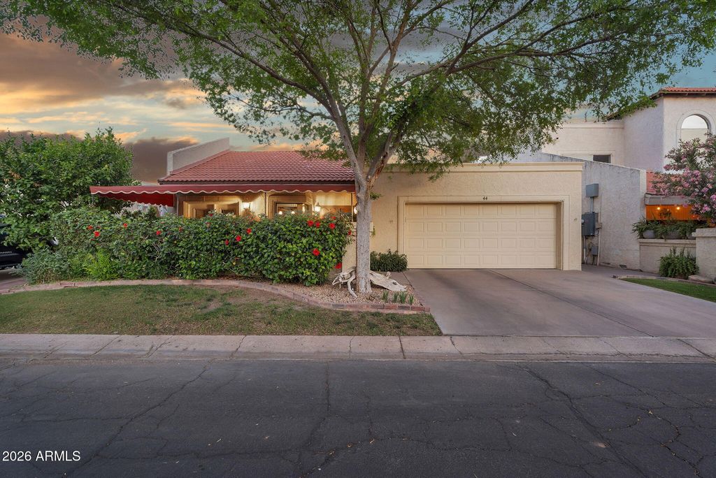 2322 S ROGERS -- 44, Mesa, AZ 85202
