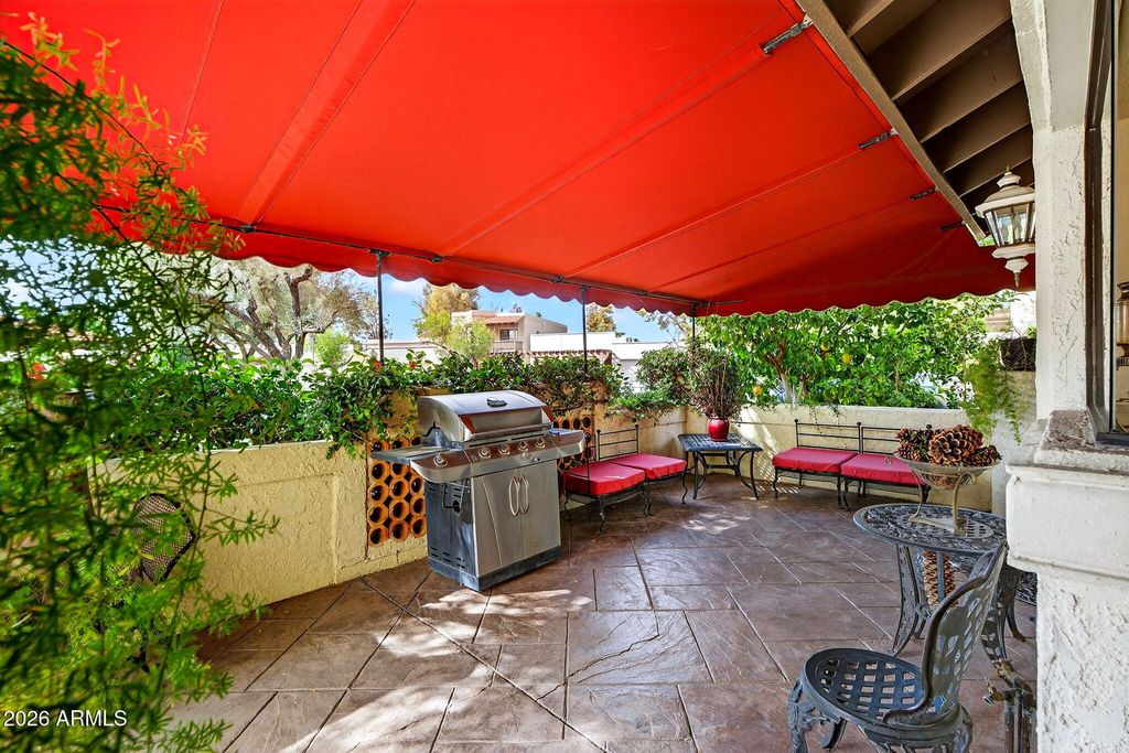 Image 7 of property listing at 2322 S ROGERS -- 44, Mesa, AZ 85202
