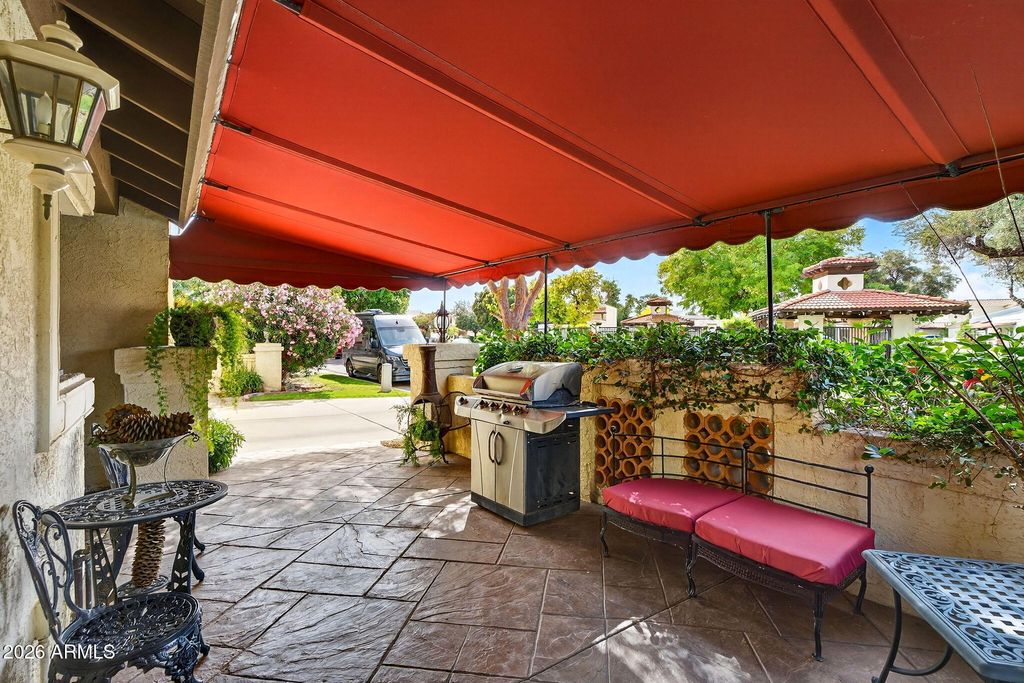 Image 8 of property listing at 2322 S ROGERS -- 44, Mesa, AZ 85202