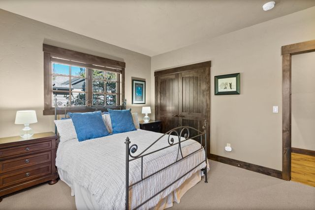 65870 Pronghorn Estates Drive, Bend, OR 97701