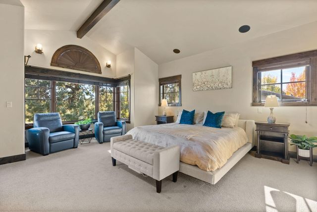 65870 Pronghorn Estates Drive, Bend, OR 97701