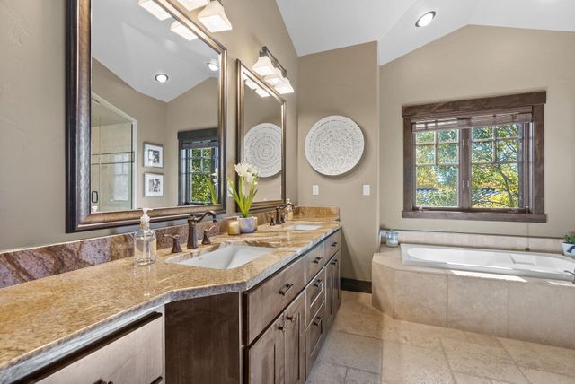 65870 Pronghorn Estates Drive, Bend, OR 97701