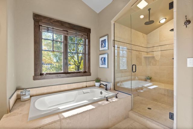 65870 Pronghorn Estates Drive, Bend, OR 97701