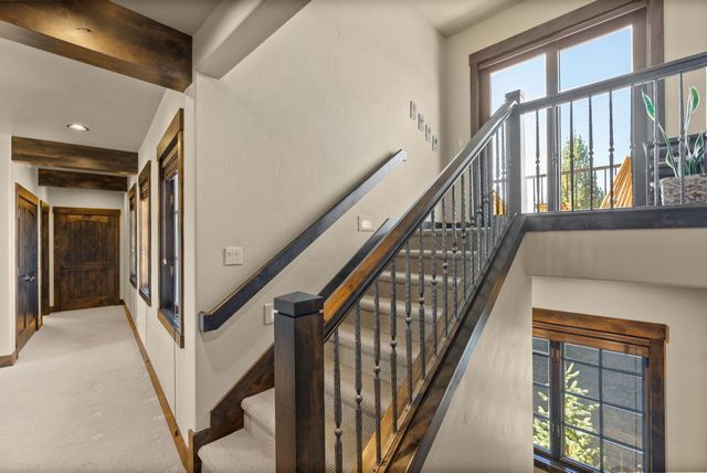 65870 Pronghorn Estates Drive, Bend, OR 97701