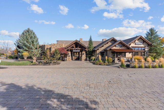 65870 Pronghorn Estates Drive, Bend, OR 97701