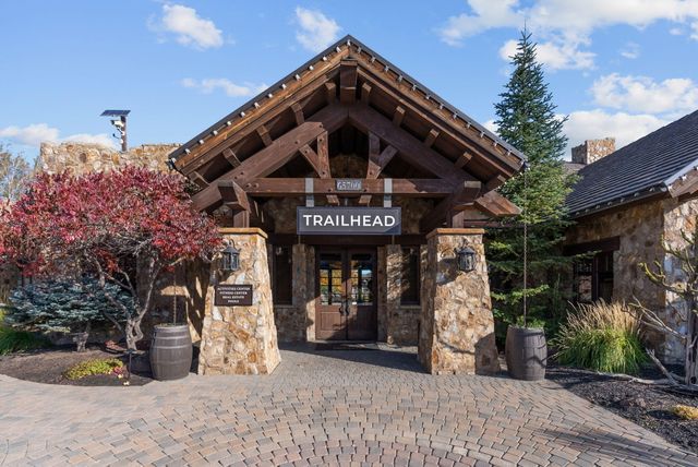 65870 Pronghorn Estates Drive, Bend, OR 97701