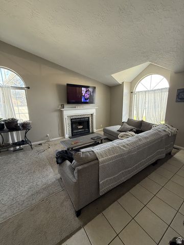 1289 W ATHLEEN DR, West Jordan, UT 84084