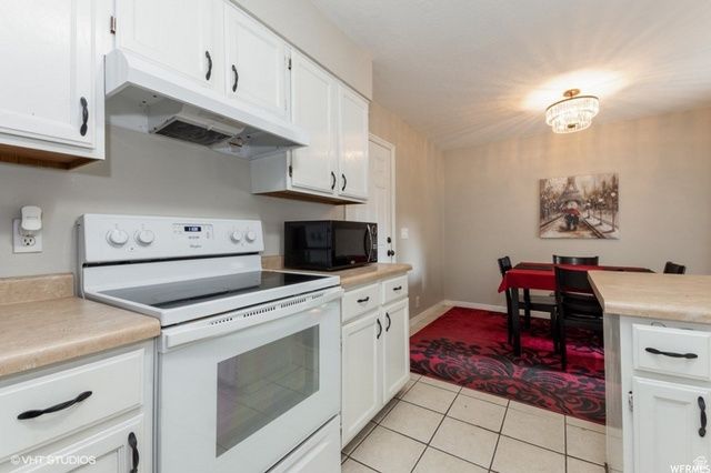 1289 W ATHLEEN DR, West Jordan, UT 84084