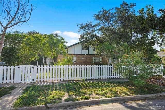 329 S Georgia Avenue, Mercedes, TX 78570