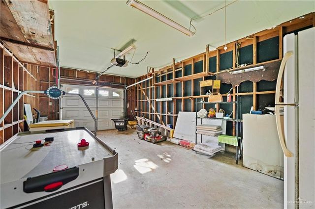 329 S Georgia Avenue, Mercedes, TX 78570