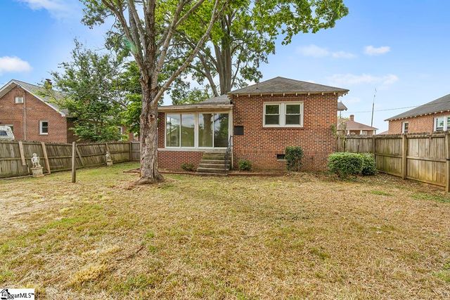 411 Abbott Avenue, Greenwood, SC 29646