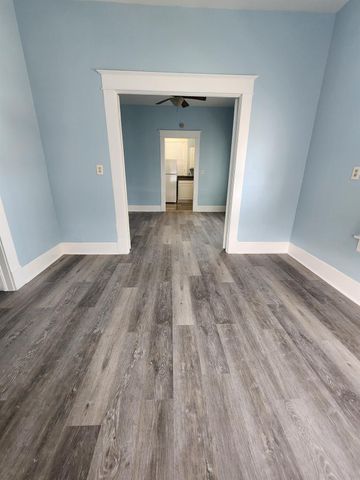 1601 40th Street, Galveston, TX 77550