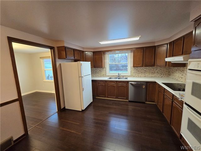 161 Foxpoint West, Amherst, NY 14221