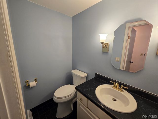 161 Foxpoint West, Amherst, NY 14221